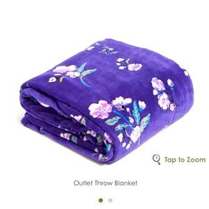 NIB Vera Bradley fleece throw blanket in Wild Roses
